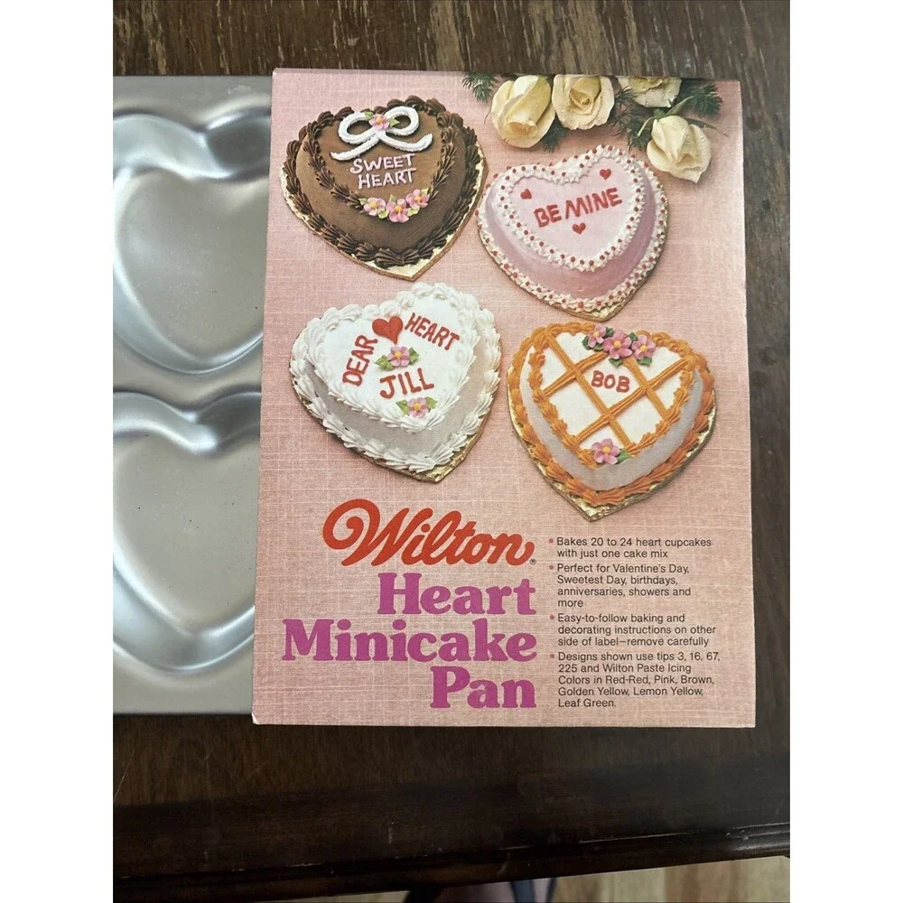 Vintage Wilton Heart Mini cake Pan Set Of 2 Aluminum Cake Baking Pans New